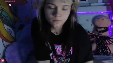 cutiepiespanks online show from April 18, 2026, 1:31 am