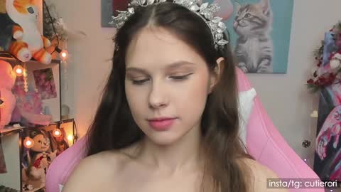 Snapshot of cutierori chatting on January 13, 2025, 7:11 am Rori  Instagram cutierori  online show from January 13, 2025, 7:11 am