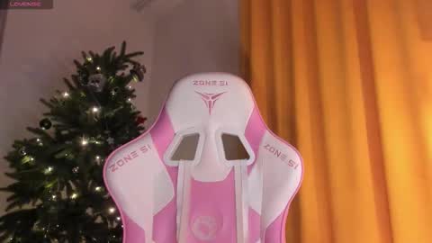 CutieSue online show from January 7, 2026, 3:31 am