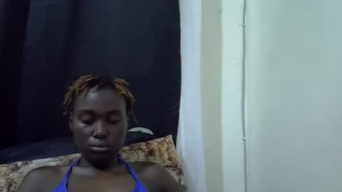 cuttey_slim22 online show from April 11, 2026, 9:46 am