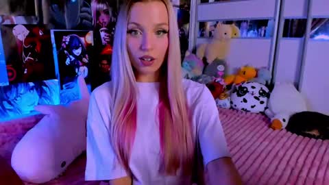 Nora online show from December 29, 2024, 9:30 pm