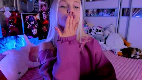 Nora online show from February 22, 2026, 9:24 pm