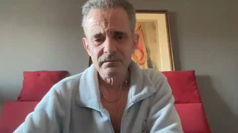 cwaddle online show from April 24, 2026, 12:18 pm