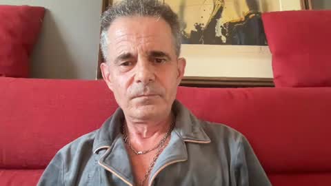 cwaddle online show from April 28, 2026, 1:16 pm