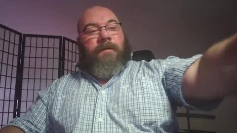 Snapshot of cwbyga chatting on June 4, 2026, 10:16 pm Bubba Bull online show from June 4, 2026, 10:16 pm