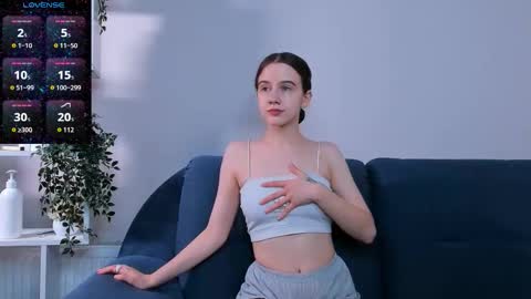 Ashly online show from September 27, 2025, 6:35 pm