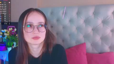 cynthiaward online show from April 21, 2026, 7:14 am