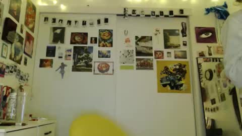 Snapshot of cypresskneez chatting on December 4, 2025, 8:56 am cypresskneez online show from December 4, 2025, 8:56 am