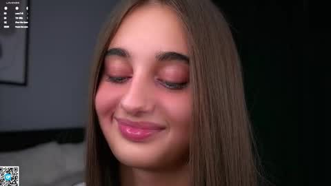 Isabella online show from November 4, 2025, 1:27 am