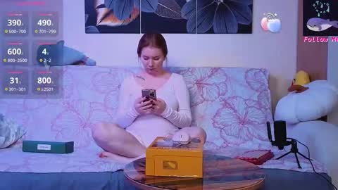 Donna online show from September 28, 2025, 7:30 pm