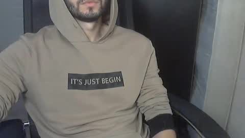 Snapshot of d_____________k chatting on November 29, 2025, 10:07 am Dolce online show from November 29, 2025, 10:07 am