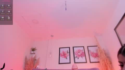 Daniela  online show from December 19, 2025, 12:01 pm