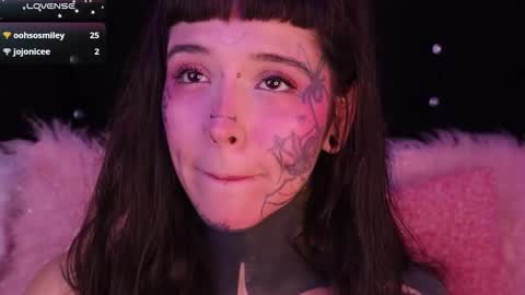 Darlene online show from February 5, 2025, 9:29 pm