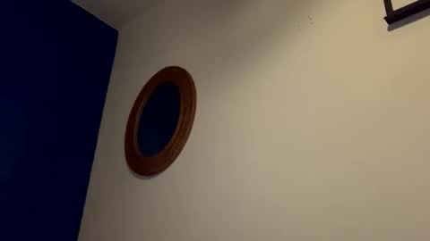 Jewbb online show from November 26, 2025, 3:40 am