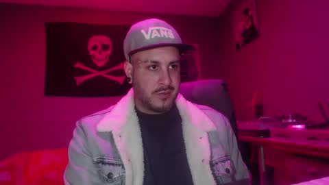 Snapshot of dabirdfree chatting on January 4, 2025, 8:59 pm Destroyer online show from January 4, 2025, 8:59 pm