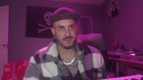 Snapshot of dabirdfree chatting on November 2, 2025, 10:56 pm Destroyer online show from November 2, 2025, 10:56 pm