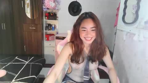 Lilith  online show from April 25, 2026, 6:49 pm