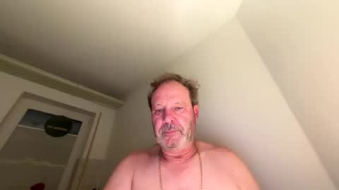 Snapshot of dachdecker7269 chatting on January 13, 2026, 4:40 am dachdecker7269 online show from January 13, 2026, 4:40 am