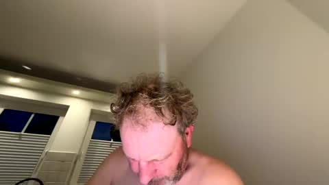 dachdecker7269 online show from April 13, 2026, 4:07 am