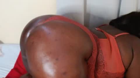 Snapshot of dackchoc21 chatting on November 11, 2025, 5:24 pm dackchoc21 online show from November 11, 2025, 5:24 pm