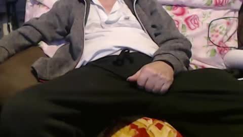 Snapshot of dad1956 chatting on September 13, 2025, 4:45 am Helmut online show from September 13, 2025, 4:45 am