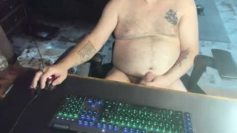 Snapshot of dadbodfatrod chatting on May 14, 2026, 8:37 pm Daddy online show from May 14, 2026, 8:37 pm