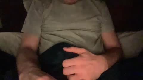 Snapshot of daddnextdoor chatting on December 11, 2024, 4:07 am daddnextdoor online show from December 11, 2024, 4:07 am