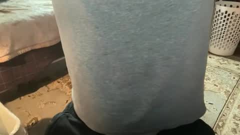 daddnextdoor online show from April 4, 2026, 2:25 pm