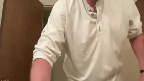 Snapshot of daddy341177 chatting on October 18, 2025, 10:43 pm daddy341177 online show from October 18, 2025, 10:43 pm