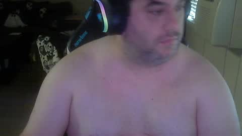 daddybody4u online show from October 28, 2025, 6:54 pm