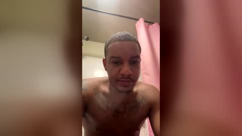 Snapshot of daddydondan chatting on June 12, 2026, 11:25 pm daddydondan online show from June 12, 2026, 11:25 pm