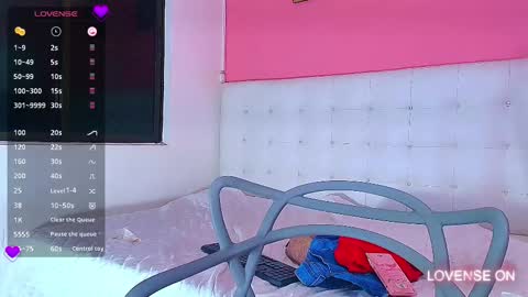 JAZMIN online show from March 6, 2025, 10:47 pm