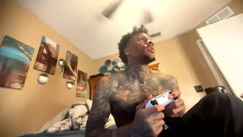 Snapshot of daddyjanimal chatting on April 13, 2026, 2:00 pm sexy tatted king bbc online show from April 13, 2026, 2:00 pm