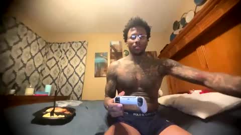 Snapshot of daddyjanimal chatting on April 15, 2026, 3:13 am sexy tatted king bbc online show from April 15, 2026, 3:13 am