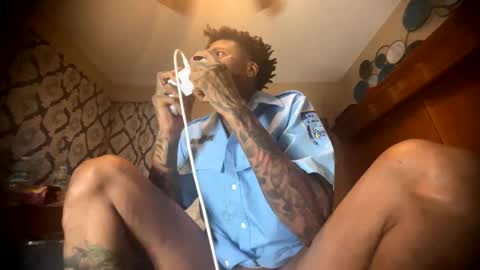 Snapshot of daddyjanimal chatting on April 22, 2026, 7:26 pm sexy tatted king bbc online show from April 22, 2026, 7:26 pm
