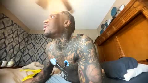 Snapshot of daddyjanimal chatting on April 26, 2026, 5:16 am sexy tatted king bbc online show from April 26, 2026, 5:16 am