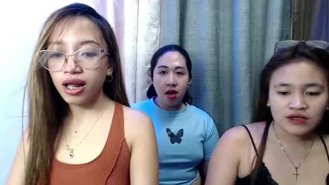 daddys_giirl69 online show from September 30, 2025, 5:29 pm
