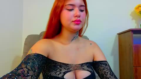 Snapshot of daddys_little_secrett chatting on September 21, 2025, 12:56 am Valen online show from September 21, 2025, 12:56 am