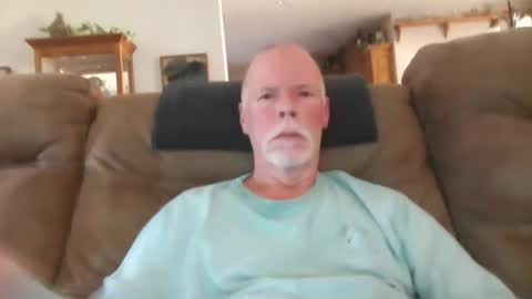 daddysmk online show from November 7, 2025, 5:35 pm