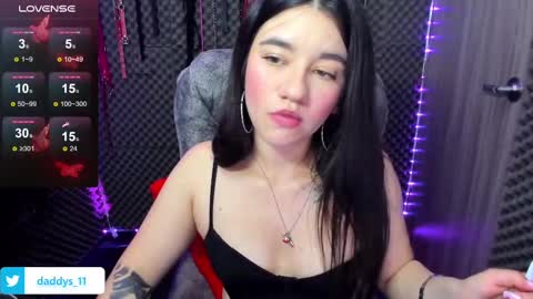 Lili online show from January 29, 2025, 4:19 pm