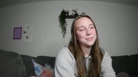 daddys good girl online show from May 18, 2026, 1:06 pm