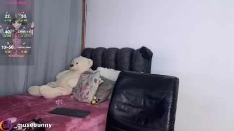 Snapshot of daddysweeeetbody chatting on May 25, 2026, 4:51 am Sophie online show from May 25, 2026, 4:51 am