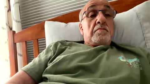 Snapshot of daddyweis chatting on June 4, 2026, 2:06 am daddyweis online show from June 4, 2026, 2:06 am