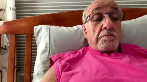 Snapshot of daddyweis chatting on June 5, 2026, 3:35 am daddyweis online show from June 5, 2026, 3:35 am