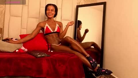 daffnelewis online show from December 5, 2025, 11:30 am