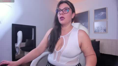 Dafne online show from March 8, 2025, 12:30 pm