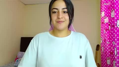 dafne_hot77 online show from February 8, 2025, 5:50 pm