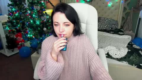 Dafni Mon online show from January 1, 2025, 6:47 am