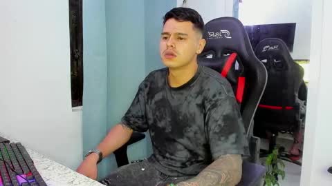 my name is Jhon and I live in colombia online show from October 19, 2025, 9:54 am