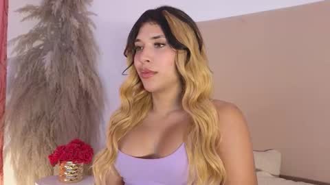 Dahiana online show from October 29, 2025, 7:26 pm